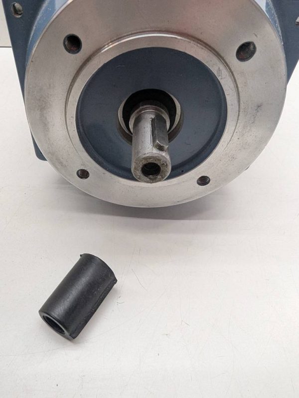MOTOR ABB MOTORS M3VRF71B-4 - Imagen 8