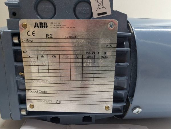 MOTOR ABB M3AA71B 4 IMB 4/IM3601 - Imagen 3
