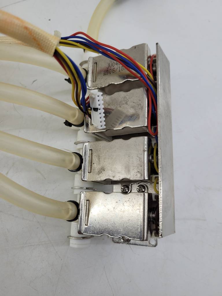 LOTE DE 4 VÁLVULAS - Imagen 2